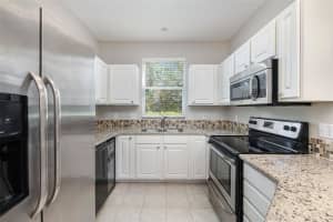 12332 Country White Cir, Tampa, FL 33635, Sold 03/31/22