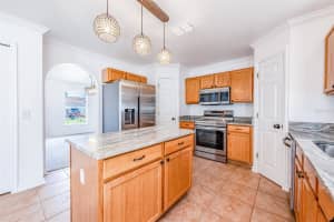 334 Ashford Dr, Davenport, FL 33837, Sold 03/31/22
