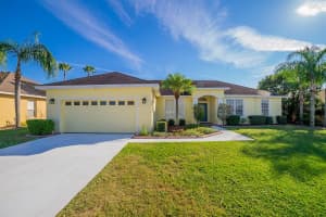 2918 Dunhill Cir, Lakeland, FL 33810, Sold 02/04/22