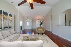 2918 Dunhill Cir, Lakeland, FL 33810, Sold 02/04/22