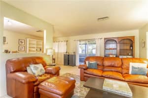 10217 Gray Eagle Dr, Orlando, FL 32821, Sold 02/02/22