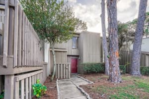5328 Burning Tree Dr, Orlando, FL 32811, Sold 02/21/22