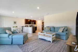 8533 Triumph Cir, Wildwood, FL 34785, Sold 02/24/22
