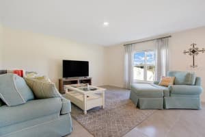 8533 Triumph Cir, Wildwood, FL 34785, Sold 02/24/22