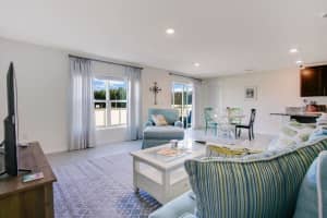 8533 Triumph Cir, Wildwood, FL 34785, Sold 02/24/22