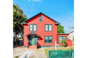 415 BRADDOCK AVENUE, DAYTONA BEACH, FL 32118 - MLS#MFRO5995761