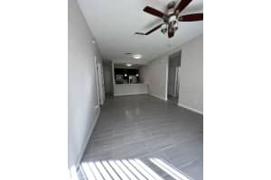 1212 S Hiawassee Rd, Orlando, FL 32835, Sold 02/15/22