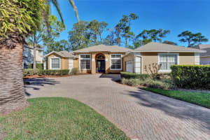 10137 Canopy Tree Ct, Orlando, FL 32836, Sold 04/07/22