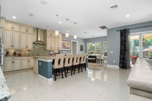 8149 Chilton Dr, Orlando, FL 32836, Sold 02/14/22