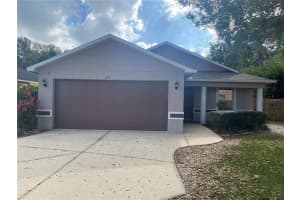 210 Eagle Point Blvd, Auburndale, FL 33823, Sold 02/10/22