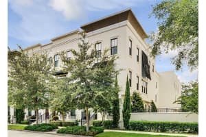 671 E Jackson St, Orlando, FL 32801, Sold 05/13/22