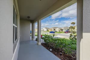 437 Tallow Wood Cir, DeBary, FL 32713, Sold 02/18/22