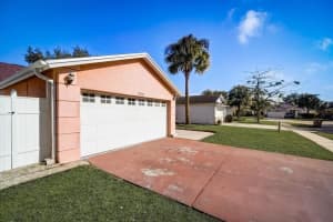 7803 Myrtle Oak Ln, Kissimmee, FL 34747, Sold 02/14/22