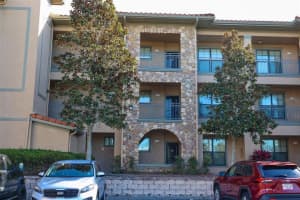 914 Charo Pkwy, Davenport, FL 33897, Sold 01/28/22