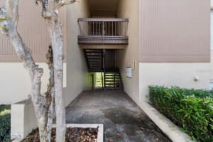 554 Orange Dr, Altamonte Springs, FL 32701, Sold 03/04/22