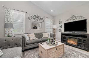 1124 Narcoossee Del Sol Blvd, St Cloud, FL 34771, Sold 02/22/22