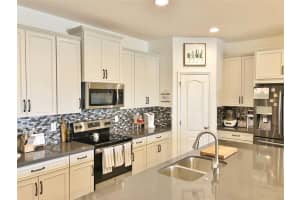 337 Misty Grove Ln, Sanford, FL 32771, Sold 02/23/22