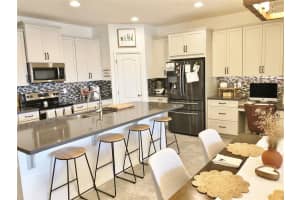 337 Misty Grove Ln, Sanford, FL 32771, Sold 02/23/22