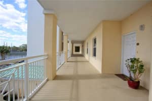 4177 N Orange Blossom Trl, Orlando, FL 32804, Sold 04/12/22