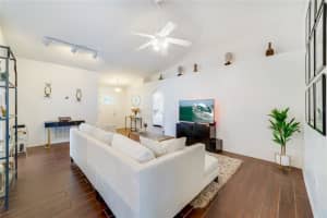 2851 Afton Cir, Orlando, FL 32825, Sold 02/18/22