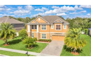 2101 MISTY GLEN DR, APOPKA, FL 32712 Sold 08/25/22