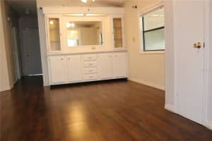 212 Ellsworth Dr, Kissimmee, FL 34758, Sold 03/04/22