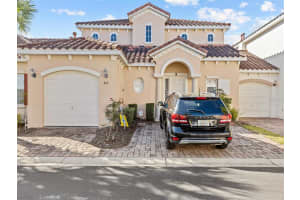 312 Brunello Dr, Davenport, FL 33897, Sold 02/23/22