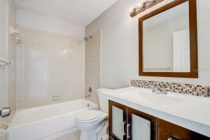 433 Hunter Cir, Kissimmee, FL 34758, Sold 02/22/22