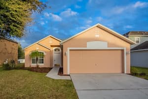 619 Stonehaven Dr, Haines City, FL 33844, Sold 04/20/22