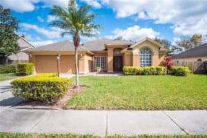 3733 Running Water Dr, Orlando, FL 32829, Sold 05/16/22