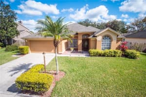 3733 Running Water Dr, Orlando, FL 32829, Sold 05/16/22