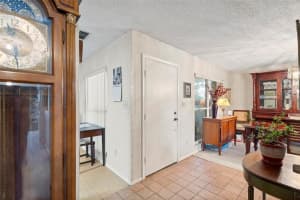 936 Grand Cayman Ct, Orlando, FL 32835, Sold 02/24/22