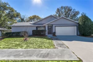 757 St Johns River Dr, Sanford, FL 32773, Sold 02/16/22