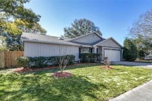 757 St Johns River Dr, Sanford, FL 32773, Sold 02/16/22