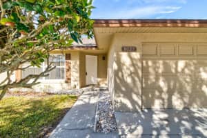 8027 Country Run Pkwy, Orlando, FL 32818, Sold 03/04/22