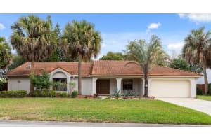 7044 Edgeworth Dr, Orlando, FL 32819, Sold 02/08/22