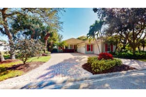 202 Oak Hammock Cir SW, Vero Beach, FL 32962, Sold 03/28/22