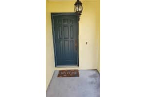 5851 Covington Way, Sarasota, FL 34232, Sold 02/16/22