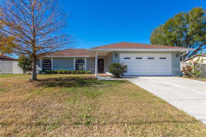 8016 Apache Ln, Lakeland, FL 33810, Sold 04/15/22