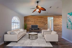 8016 Apache Ln, Lakeland, FL 33810, Sold 04/15/22