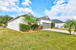 3423 Goldeneye Ln, St Cloud, FL 34772, Sold 02/28/22