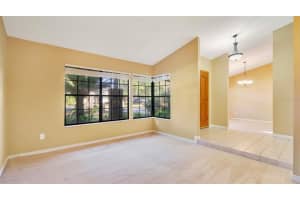 1585 Majestic Oak Dr, Apopka, FL 32712, Sold 03/16/22