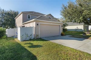 2454 Foxhollow Rd, Tavares, FL 32778, Sold 02/24/22