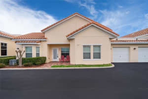 1071 David Walker Dr, Tavares, FL 32778, Sold 05/16/22
