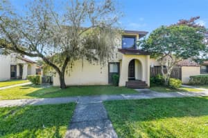 451 Hunter Cir, Kissimmee, FL 34758, Sold 05/20/22