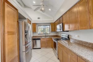 6502 Beaming Ct, Orlando, FL 32810, Sold 05/02/22