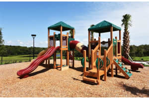 2594 Auburn Ridge Dr, Apopka, FL 32712, Sold 07/01/22