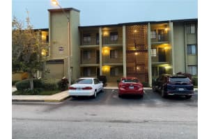 10 Escondido Cir, Altamonte Springs, FL 32701, Sold 04/25/22