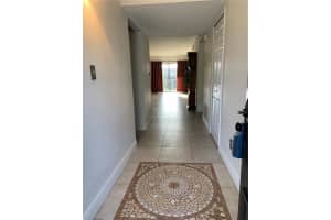 10 Escondido Cir, Altamonte Springs, FL 32701, Sold 04/25/22