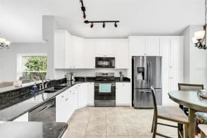 711 Silver Birch Pl, Longwood, FL 32750, Sold 03/01/22